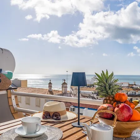 Deluxe Flat By Holidays