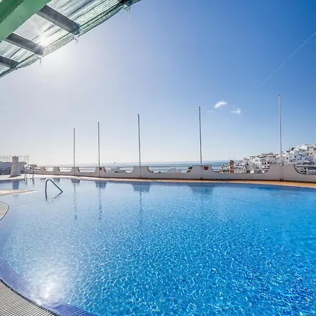 Deluxe Flat Sea View By Holidays Lejlighed *