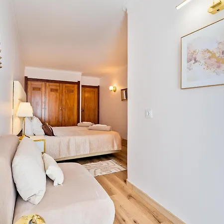 Deluxe Flat Sea View By Holidays * אלבופיירה