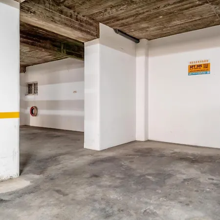 Deluxe Flat Sea View By Holidays Apartament