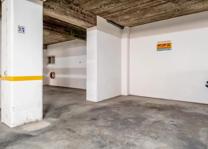 Deluxe Flat By Holidays Apartman