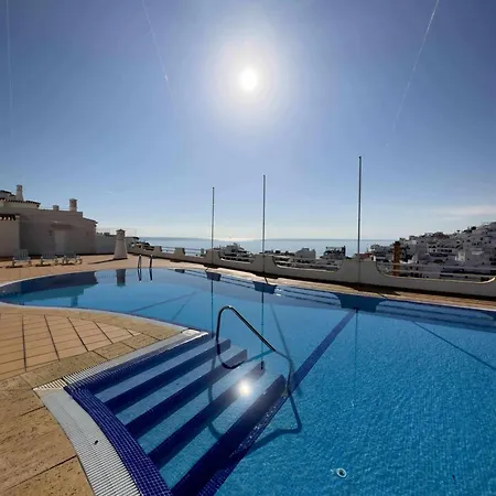 Lägenhet Deluxe Flat By Holidays Albufeira